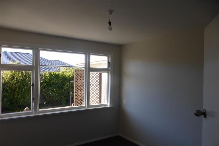 Photo of property in 21 Bethel Crescent, Bishopdale, Christchurch, 8053
