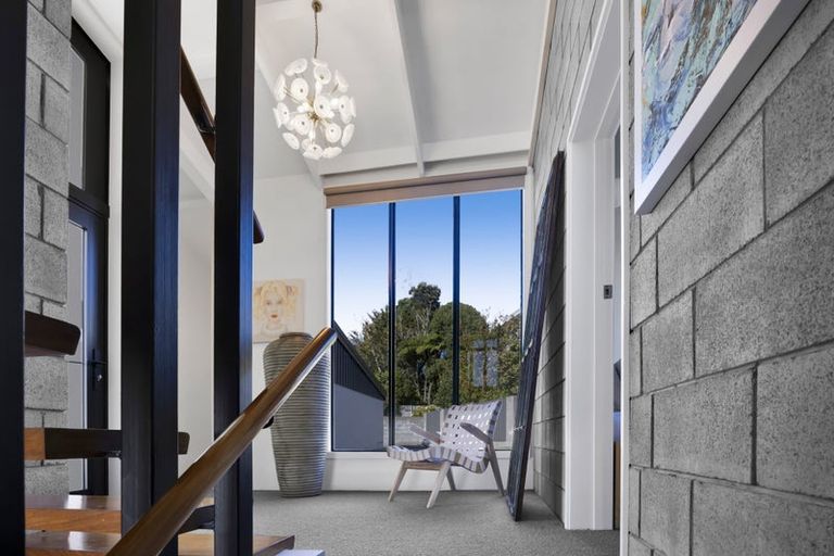 Photo of property in 40d Awanui Street, Merrilands, New Plymouth, 4312