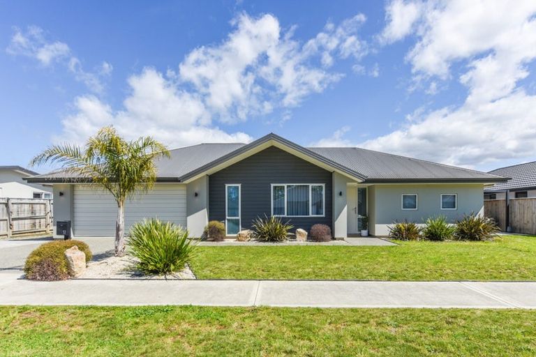 Photo of property in 32 Oakdale Grove, Richmond, 7020