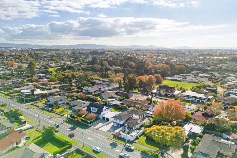 Photo of property in 166 Sandwich Road, St Andrews, Hamilton, 3200