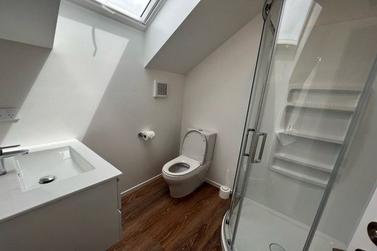 Photo of property in 1/23 Hills Road, Edgeware, Christchurch, 8013