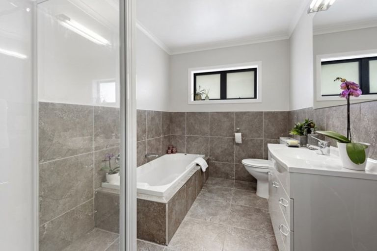 Photo of property in 30a Miro Street, Trentham, Upper Hutt, 5018