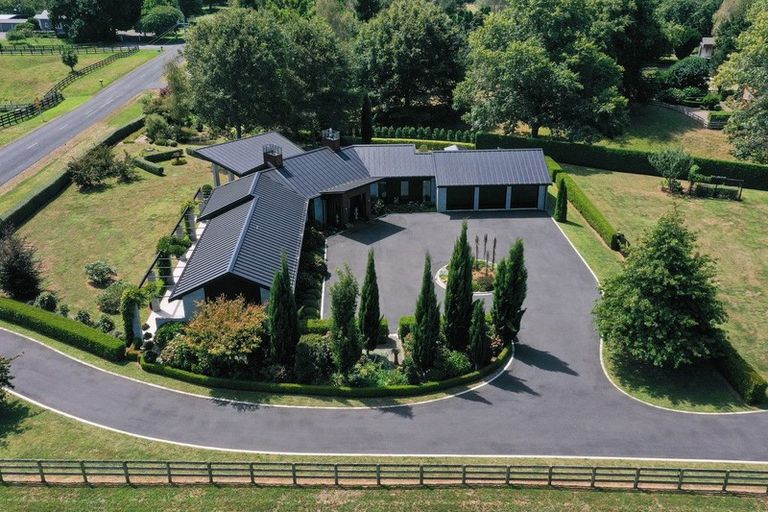 Photo of property in 266 Woodside Road, Matangi, Hamilton, 3284