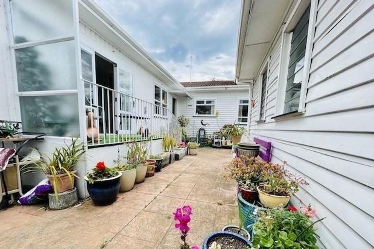 Photo of property in 146 Gloucester Street, Taradale, Napier, 4112