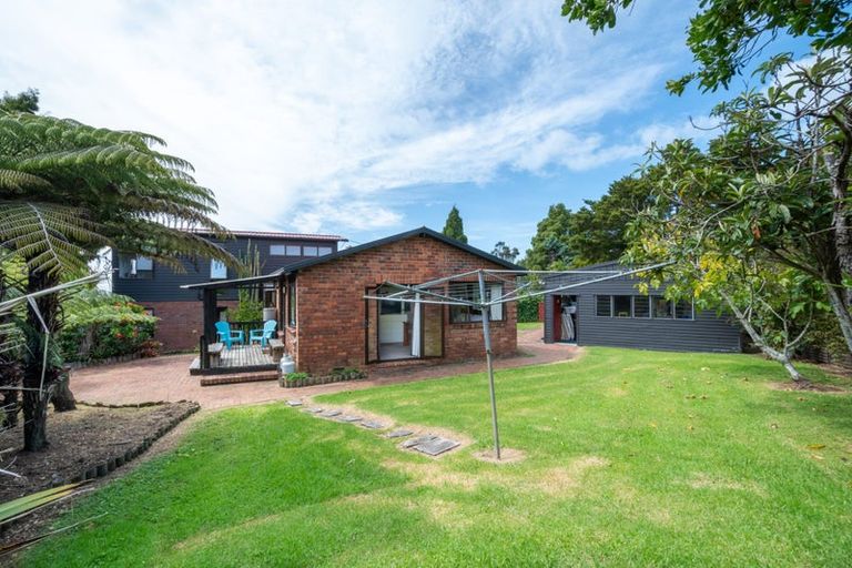 Photo of property in 91 Victory Road, Laingholm, Auckland, 0604