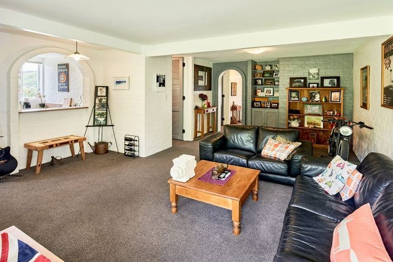 Photo of property in 141b Churton Drive, Churton Park, Wellington, 6037