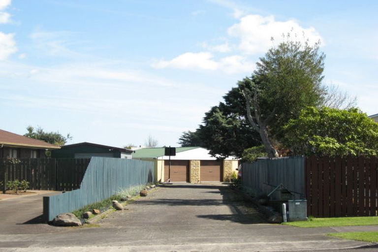 Photo of property in 111a Heta Road, Highlands Park, New Plymouth, 4312