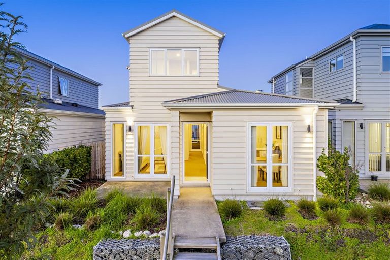 Photo of property in 19 Tribute Loop, Takanini, 2112