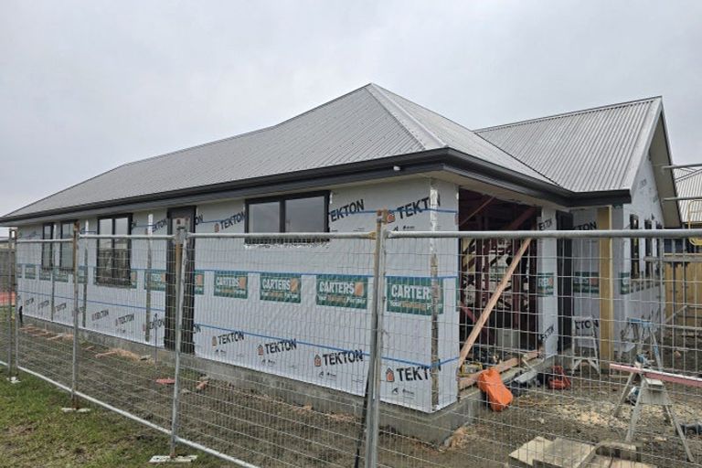 Photo of property in 3 Livingstone Place, Rangiora, 7400