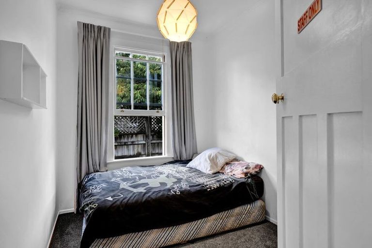 Photo of property in 6 Ford Street, Stratford, 4332