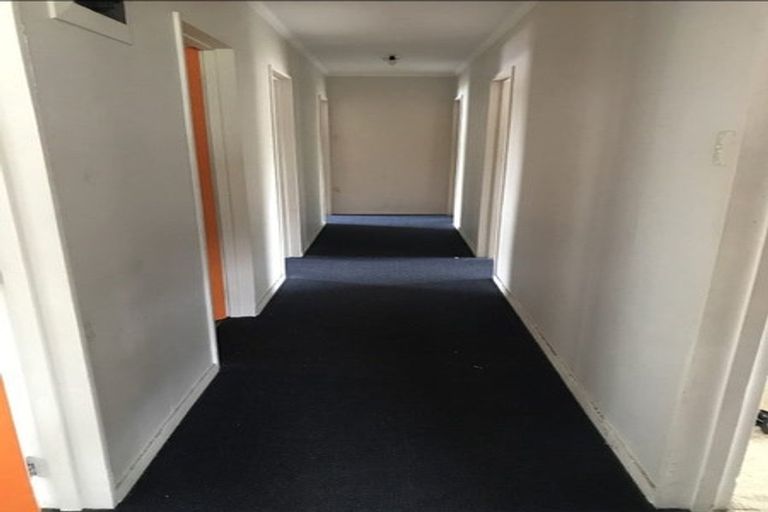 Photo of property in 98 Harbour Terrace, North Dunedin, Dunedin, 9016