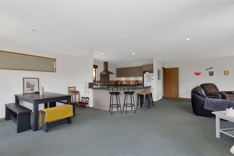 Photo of property in 16 Golding Avenue, Rangiora, 7400