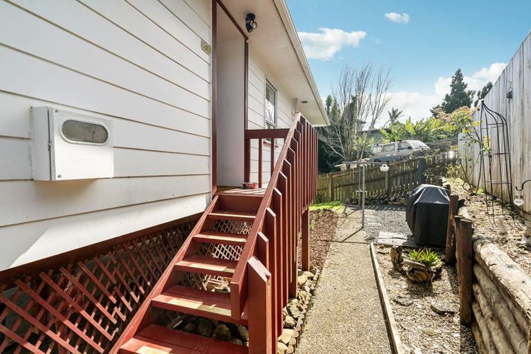 Photo of property in 6 Glover Place, Onerahi, Whangarei, 0110