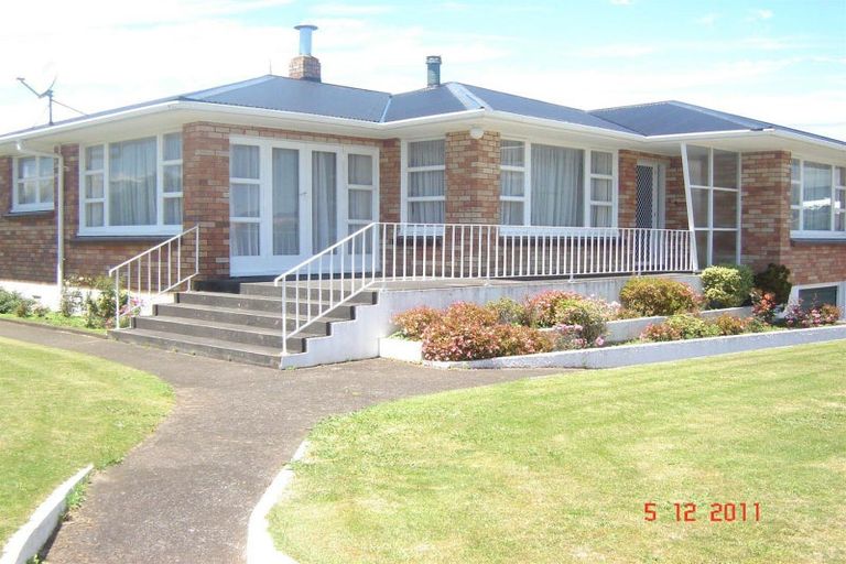 Photo of property in 3 Barrett Road, Spotswood, New Plymouth, 4310