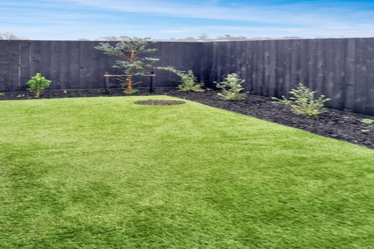 Photo of property in 5/48 Moire Road, Massey, Auckland, 0614