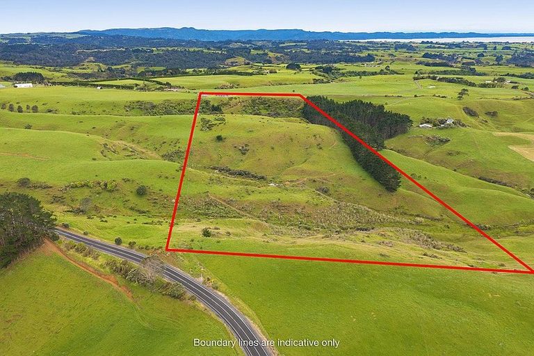 Photo of property in 48 Hatton Road, Awhitu, Waiuku, 2684