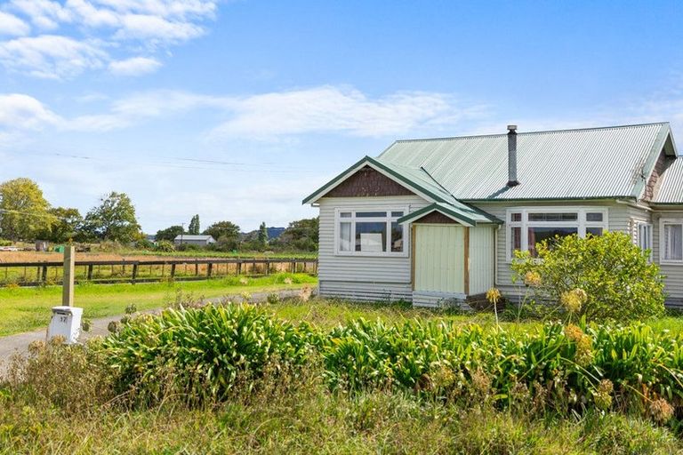 Photo of property in 15 Trotting Course Drive, Kumeu, 0891