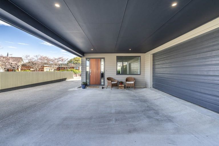 Photo of property in 9 Niddry Crescent, Winton, 9720
