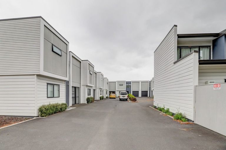 Photo of property in 195u5 Massey Street, Frankton, Hamilton, 3204