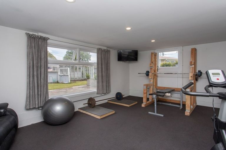Photo of property in 71 Gardiners Road, Bishopdale, Christchurch, 8051