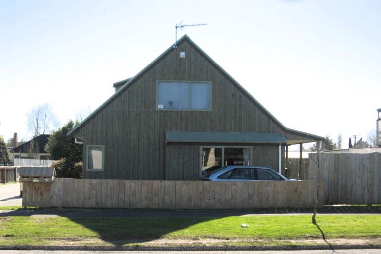 Photo of property in 13 Coates Street, Hamilton East, Hamilton, 3216