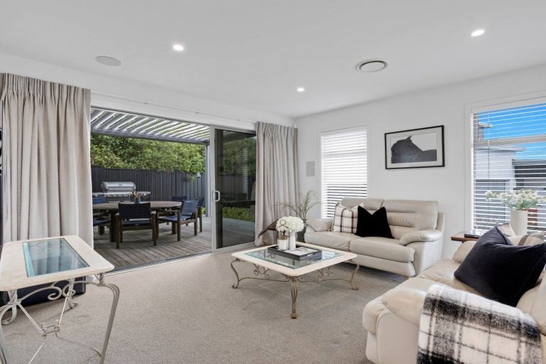 Photo of property in 12 Ada Close, Cambridge, 3434