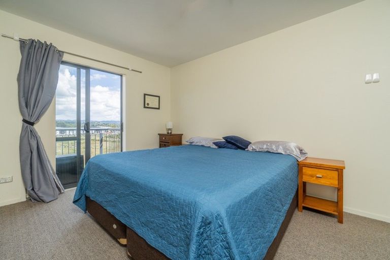 Photo of property in 6e/17 Crown Lynn Place, New Lynn, Auckland, 0600