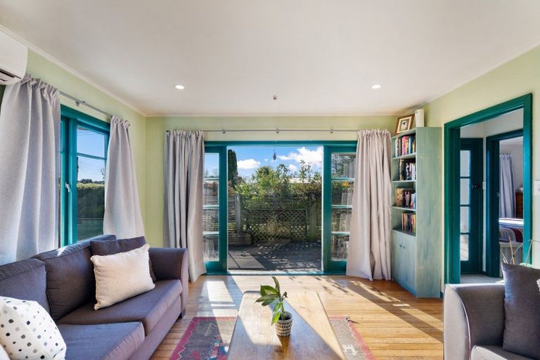 Photo of property in 7 Alexander Avenue, Onekawa, Napier, 4110