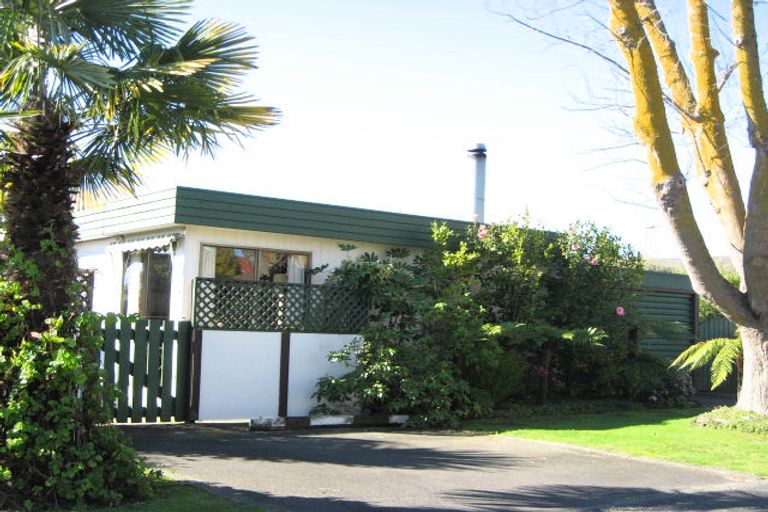 Photo of property in 1 Wallace Way, Havelock North, 4130