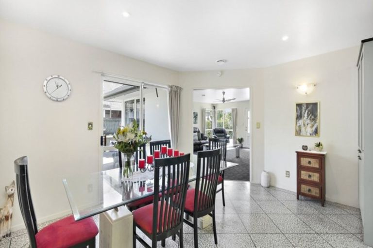 Photo of property in 335 Hendersons Road, Hoon Hay, Christchurch, 8025