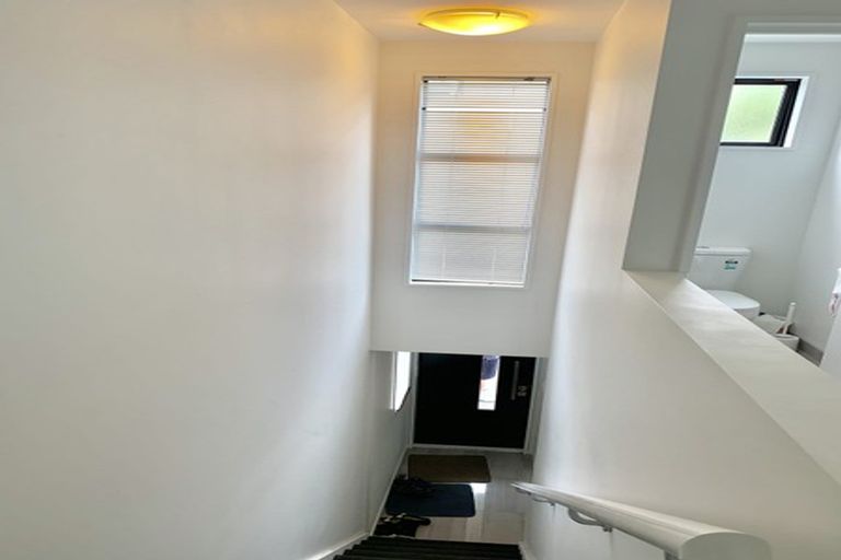 Photo of property in 5/40 Brockworth Place, Riccarton, Christchurch, 8011