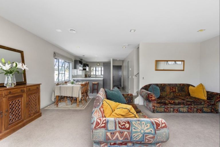 Photo of property in 6/9 Georgia Terrace, Albany, Auckland, 0632