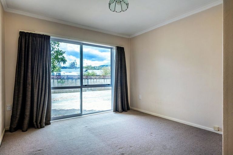 Photo of property in 2/145 Parkers Road, Tahunanui, Nelson, 7011