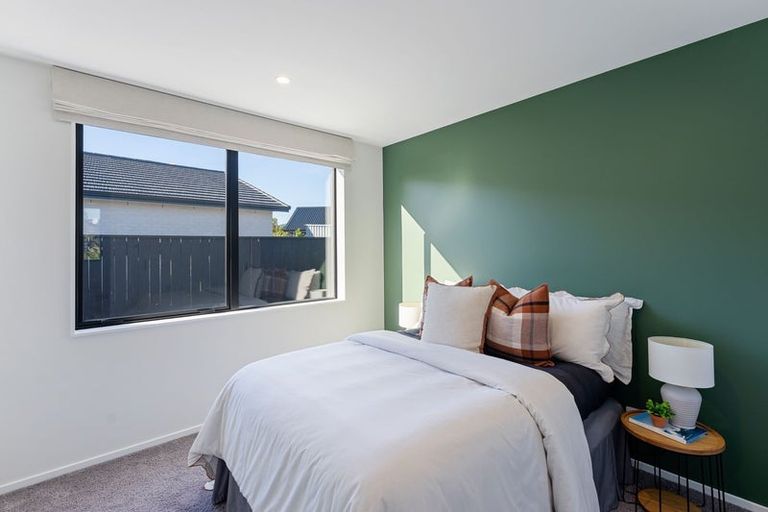 Photo of property in 9 Kaiwaru Place, Waikanae, 5036