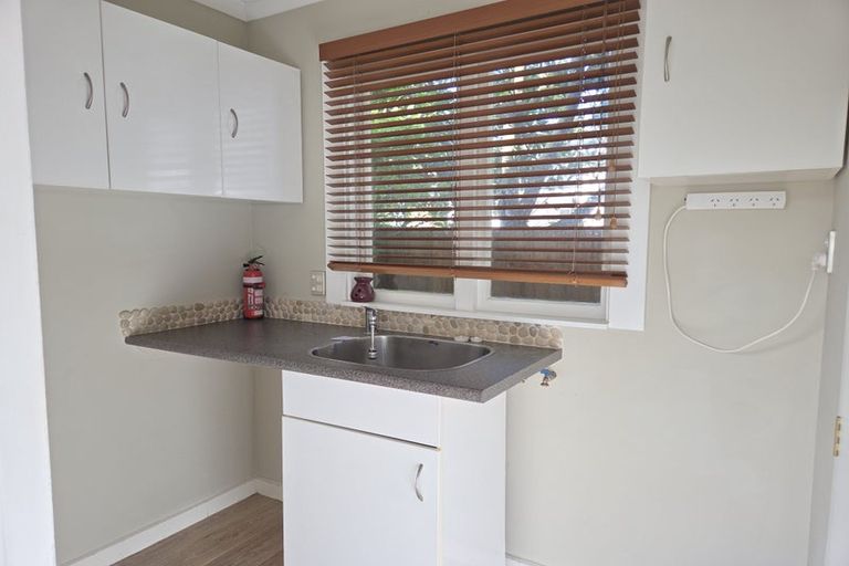 Photo of property in 25 Poulton Avenue, Richmond, Christchurch, 8013