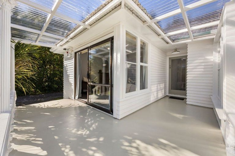Photo of property in 8 Annabel Place, Bader, Hamilton, 3206