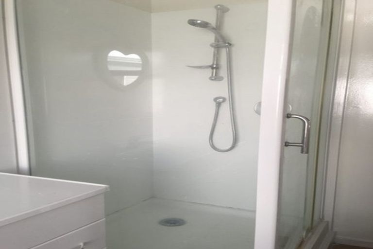 Photo of property in 1/17 Ihaka Place, Papatoetoe, Auckland, 2104