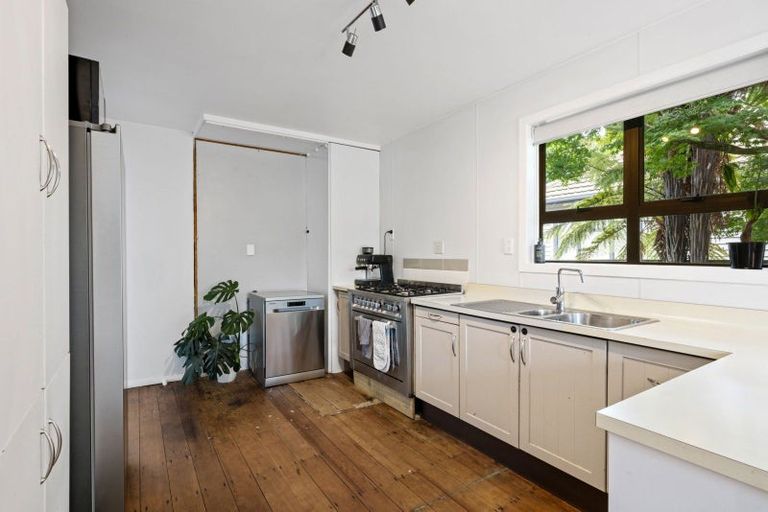 Photo of property in 155 Cobham Drive, Hamilton East, Hamilton, 3216