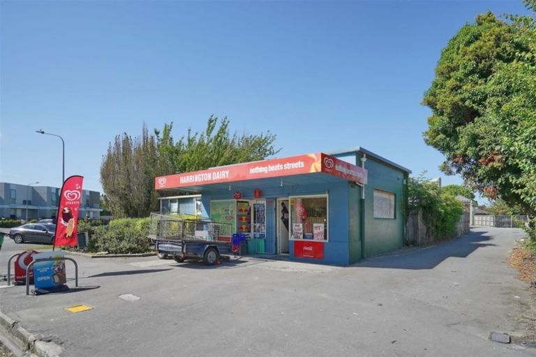 Photo of property in 141 Peverel Street, Riccarton, Christchurch, 8041