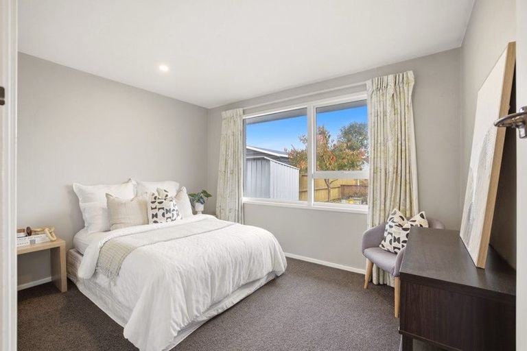 Photo of property in 11 Lacy Gate Place, Woodend, 7610