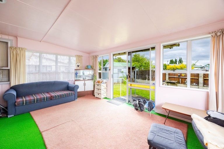 Photo of property in 25 Bennett Street, Waipawa, 4210