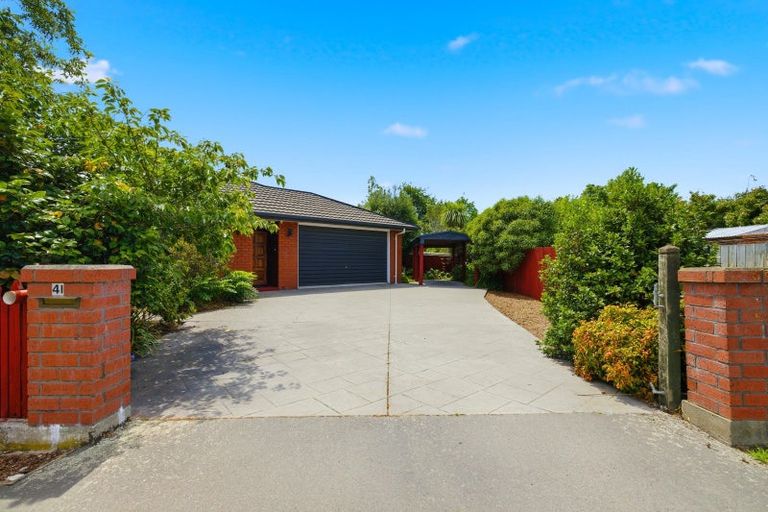 Photo of property in 41 Douglas Road, Amberley, 7410