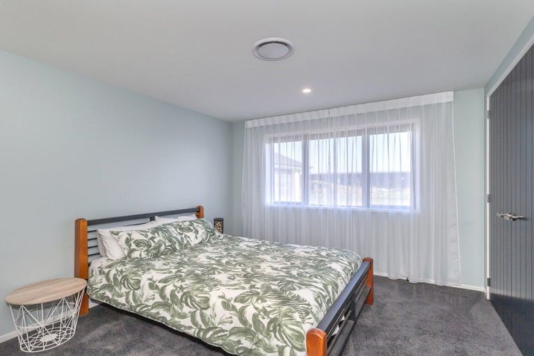 Photo of property in 28 Oriwa Lane, Levin, 5571