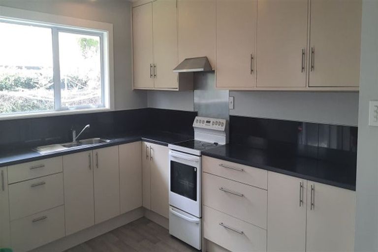 Photo of property in 1/12 Ashfield Place, Ilam, Christchurch, 8041