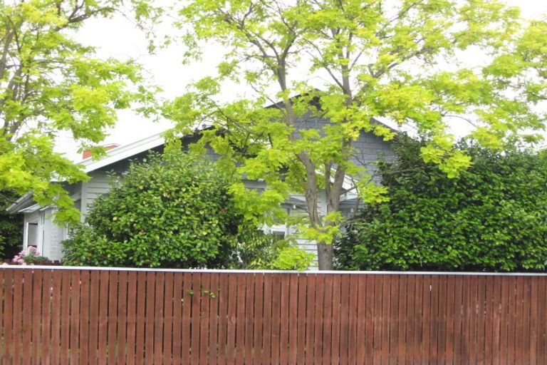 Photo of property in 74 Avalon Street, Richmond, Christchurch, 8013