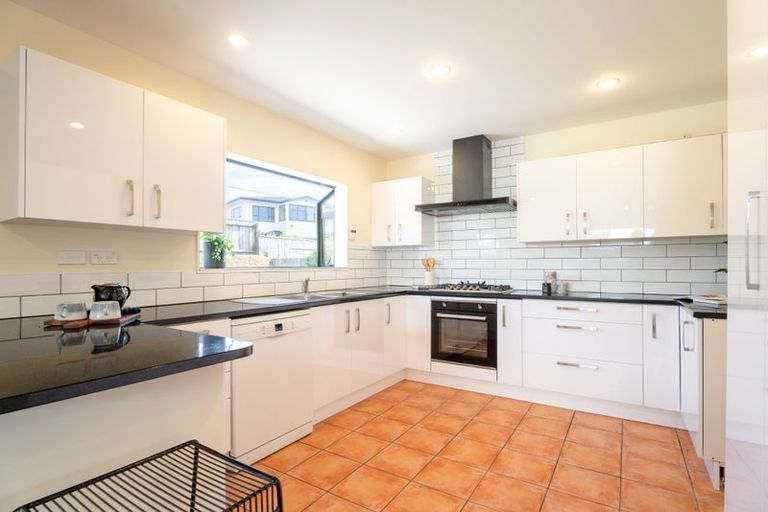 Photo of property in 35 Ring Lane, Paparangi, Wellington, 6037