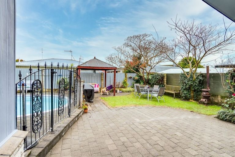 Photo of property in 10 Cardiff Place, Tamatea, Napier, 4112