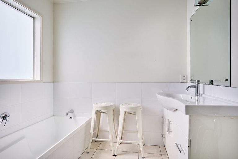 Photo of property in 19b Cunliffe Street, Johnsonville, Wellington, 6037