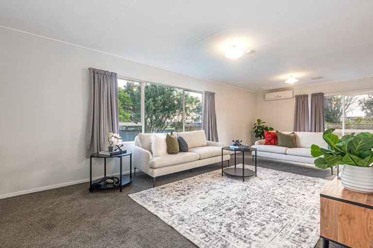 Photo of property in 15 Racecourse Road, Awapuni, Palmerston North, 4412