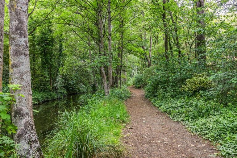 Photo of property in 155 Cashmere Road, Hoon Hay, Christchurch, 8025